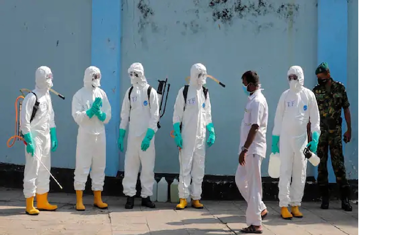 दहन की दफन यावरून पेटलं जागतिक राजकारण! Coronavirus मुळे मृत्यू झालेल्या श्रीलंकेतल्या मुस्लिमांचं मालदीव करणार दफन