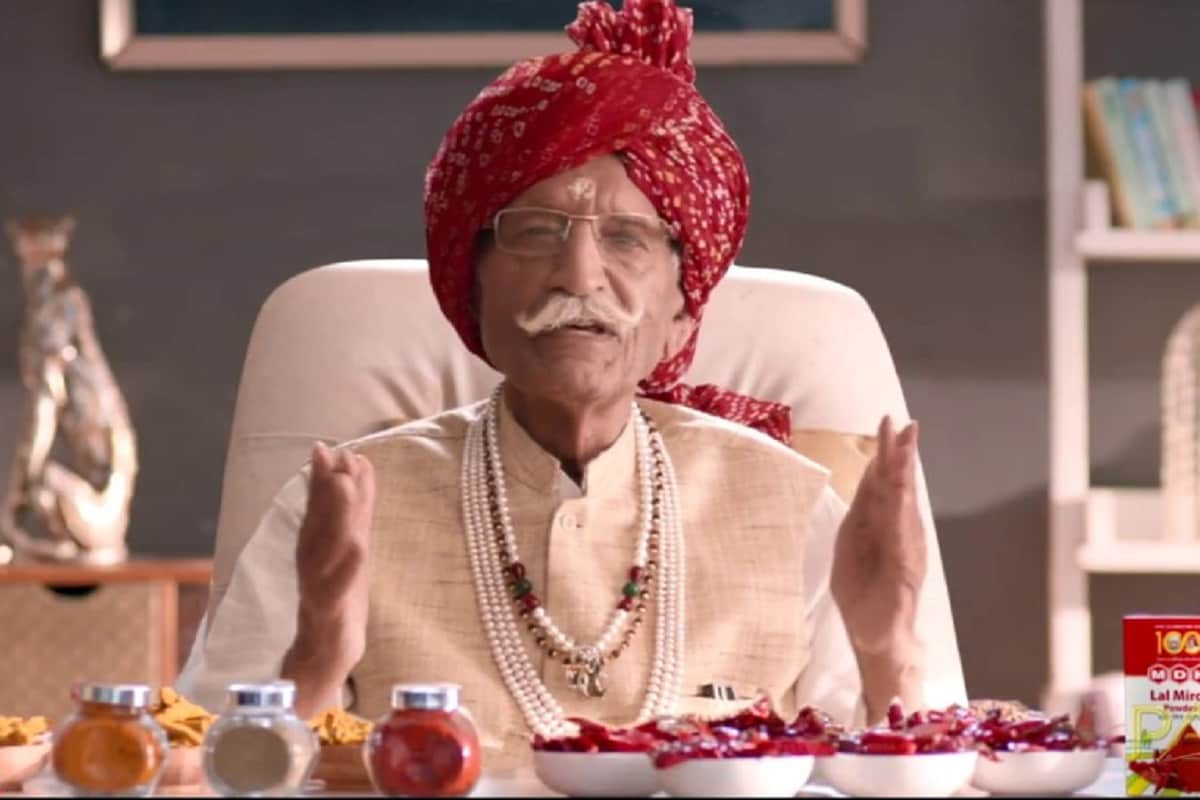 आर्यसमाजाचे अनुयायी - धर्मपाल गुलाटी हे आर्यसमाजाचे कट्टर अनुयायी आहेत. राजधानी नवी दिल्लीत त्यांच्याच पुढाकाराने 2018 मध्ये विश्व आर्यसमाज संमेलन आयोजित करण्यात आलं होतं. या संमेलनात जगभरातल्या अनेक देशांमधून आर्यसमाजचे अनुयायी आले होते. आर्यसमाजाचे अनुयायी - धर्मपाल गुलाटी हे आर्यसमाजाचे कट्टर अनुयायी आहेत. राजधानी नवी दिल्लीत त्यांच्याच पुढाकाराने 2018 मध्ये विश्व आर्यसमाज संमेलन आयोजित करण्यात आलं होतं. या संमेलनात जगभरातल्या अनेक देशांमधून आर्यसमाजचे अनुयायी आले होते.