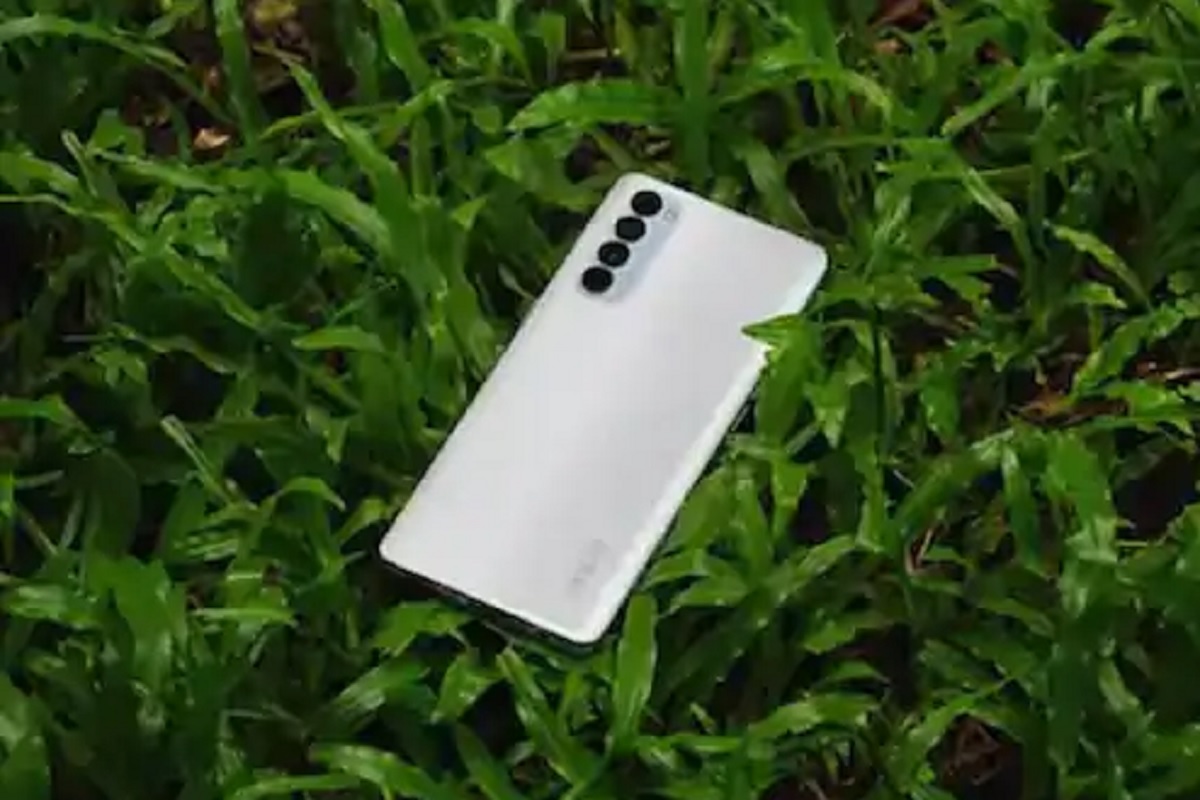 OPPO चा 50MP कॅमेरा असलेला स्मार्टफोन लाँच; जाणून घ्या किंमत आणि फीचर्स