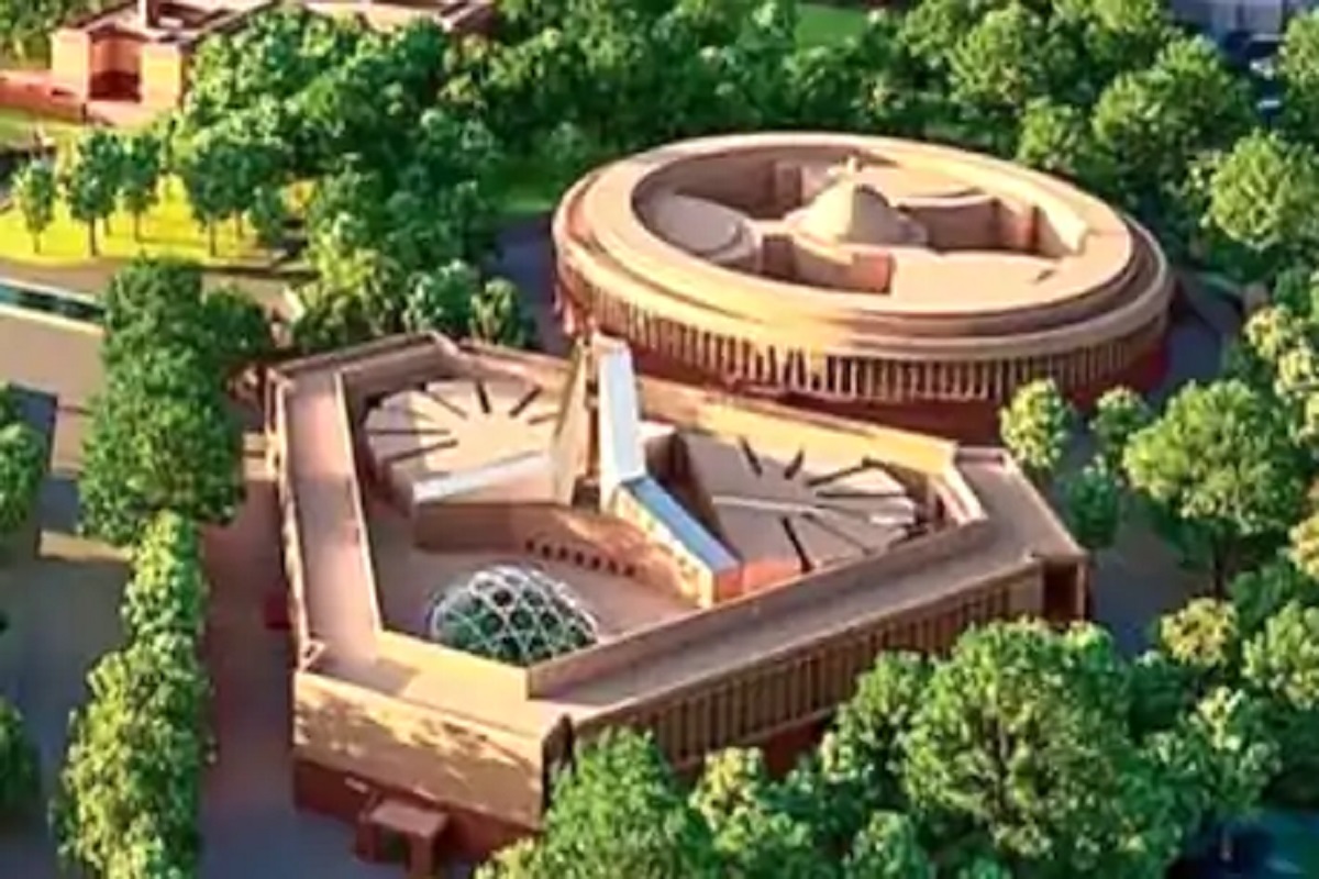 ब्रिटीशांच्या काळात बांधलेलं संसद भवन होणार इतिहासजमा; अशी असेल नवी इमारत