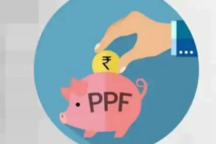पीपीएफ अर्थात पब्लिक प्रोव्हिडंट फंड (PPF) हा दीर्घकालीन गुंतवणुकीसाठी एक उत्तम पर्याय आहे. यामध्ये गुंतवणूक केल्यानंतर तुमचे पैसे सुरक्षित तर राहतातच पण त्याचबरोबर कर सवलत देखील मिळते. PPF गुंतवणुकीला सरकारी संरक्षण आहे. यामुळे यामध्ये जोखीमही अजिबात नाही आहे. 