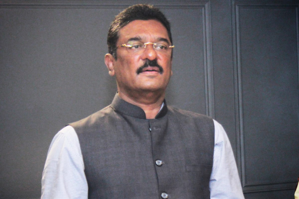 शिवसेनेचे आमदार प्रताप सरनाईक यांना दिलासा, 'तो' अहवाल देणार ईडीकडे!