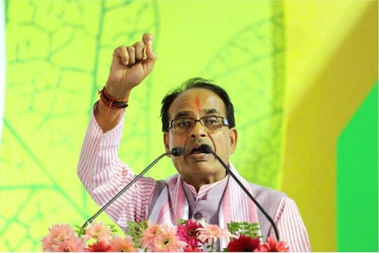 ...तर 10 फूट खोल खड्ड्यात पुरलं जाईल, शिवराज सिंह चौहान यांनी दिला इशारा
