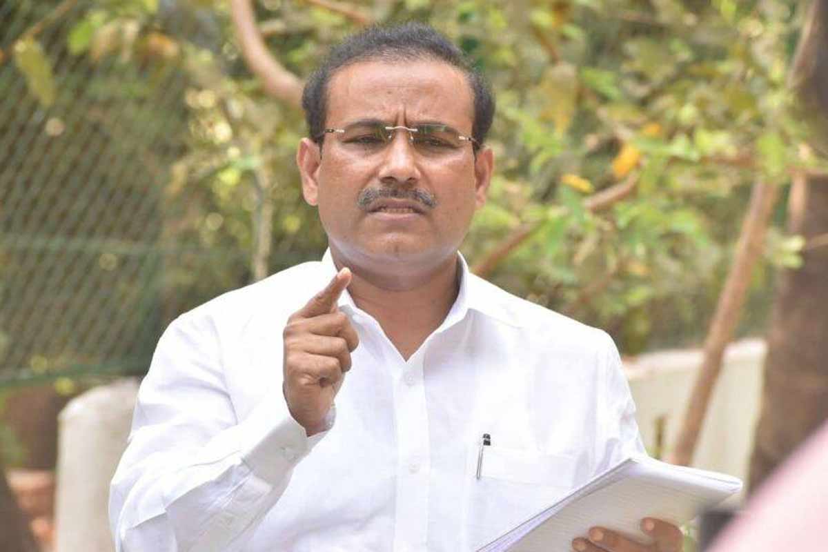 Maharashtra Lockdown लॉकडाऊनमध्ये अटी शिथील होणार का? राजेश टोपे म्हणाले...