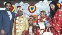 जिल्हाधिकाऱ्यांनी केले शहीद जवानाच्या मुलीचे कन्यादान! जिल्हाधिकाऱ्यांनी केले शहीद जवानाच्या मुलीचे कन्यादान!