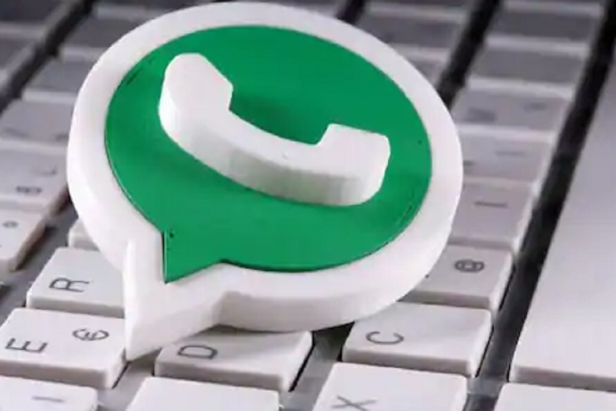 जुन्या स्मार्टफोनवर बंद होणार whatsapp? जाणून घ्या काय आहे सत्य