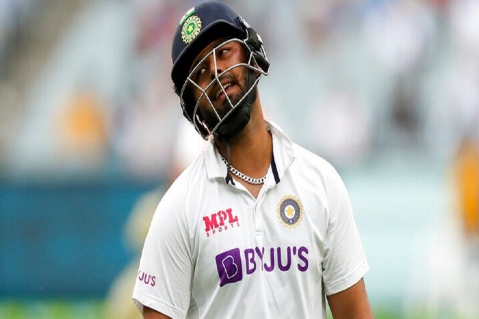 इंडियन टीमच्या वतीने या ग्राउंडवर विकेटकिपर रिषभ पंत(Rishabh Pant) याने सर्वाधिक स्कोअर केला आहे. 2018-19 च्या दौऱ्यात त्याने 159 रनची खेळी केली होती.  (PIC: AP)