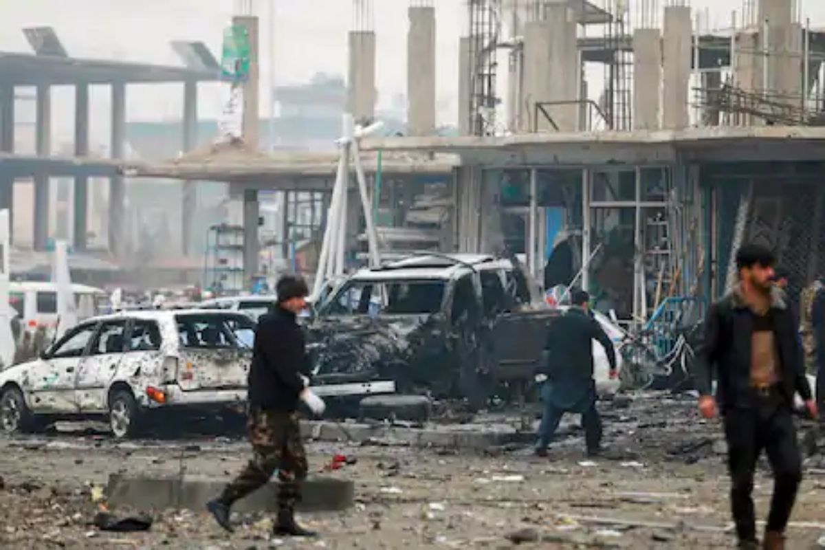 भारताशेजारील देशातील धक्कादायक प्रकार; सुप्रीम कोर्टाच्या 2 महिला न्यायाधीशांना भर रस्त्यात घातल्या गोळ्या