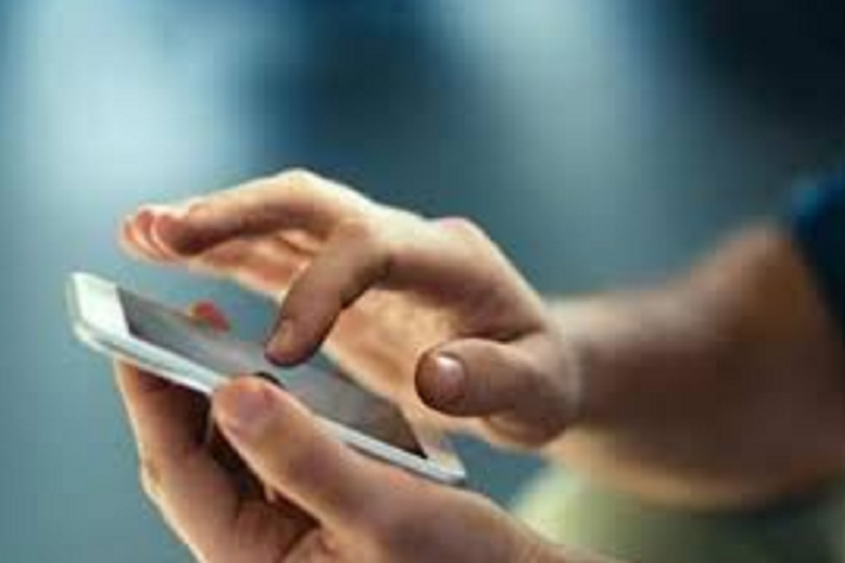 Google ची मोठी कारवाई; Play Store वरुन हटवले शेकटो बनावट पर्सनल लोन Apps