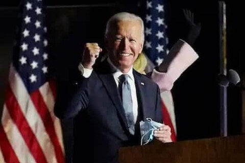 जो बायडेन (Joe Biden) यांनी  अमेरिकेच्या अध्यक्षपदाची सूत्रं हाती घेताच भारतीयांच्या (Indians) हिताचा निर्णय घेतला आहे. त्यांच्या नव्या निर्णयाचा तब्बल 5 लाख भारतीयांना फायदा होणार आहे. 
