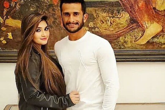 PAK vs SA: पाकिस्तानच्या क्रिकेटपटूचा फोटो होतोय व्हायरल, जाणून घ्या नेमकं कारण