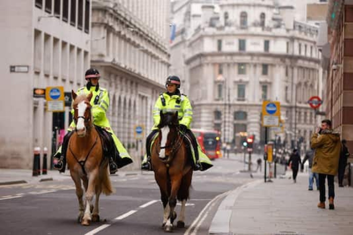 30 पैकी एका व्यक्तीला कोरोना! लंडनमध्ये परिस्थिती गंभीर, महापौर म्हणाले...