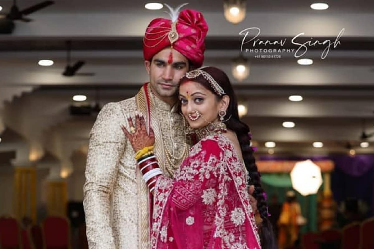 मराठी अभिनेत्री मानसी नाईक (Manasi Naik) बॉक्सर प्रदीप खरेरासोबत (Pardeep Kharera) विवाहबंधनात अडकली आहे. (फोटो सौजन्य - @manasinaik0302/Instagram) मराठी अभिनेत्री मानसी नाईक (Manasi Naik) बॉक्सर प्रदीप खरेरासोबत (Pardeep Kharera) विवाहबंधनात अडकली आहे. (फोटो सौजन्य - @manasinaik0302/Instagram)