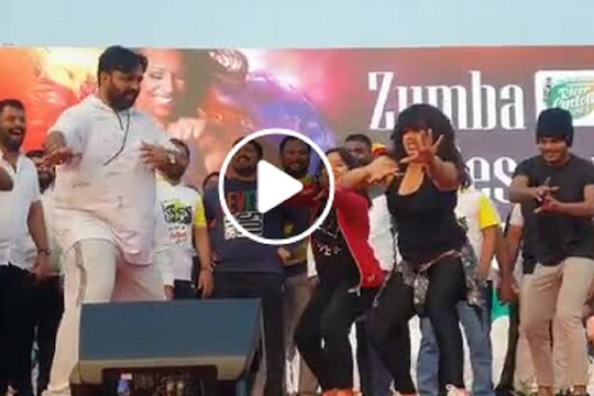 भोसरीचे आमदार महेश लांडगे स्टेजवर थिरकले, झुंबा डान्सचा VIDEO VIRAL