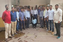 मुंबई लोकलमध्ये महिलेवर विनयभंग करून ढकलणारा नराधम अखेर पोलिसांच्या हाती मुंबई लोकलमध्ये महिलेवर विनयभंग करून ढकलणारा नराधम अखेर पोलिसांच्या हाती