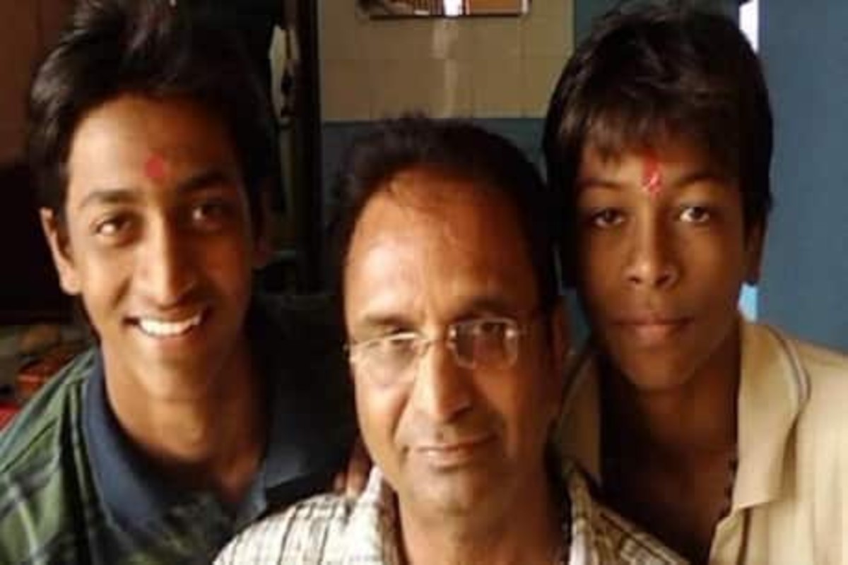 हार्दिक आणि कृणाल पांड्याला घडवणाऱ्या बापाची कहाणी!