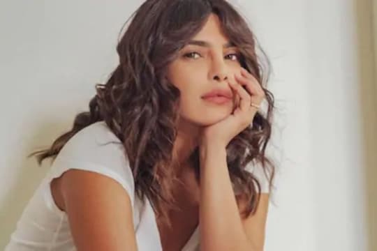 चित्रपट निर्मात्यानं केली होती विचित्र मागणी; प्रियांका चोप्रानं केला गंभीर खुलासा