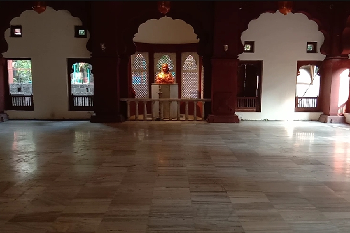 माँसाहेब जिजाऊ आणि बाल शिवाजी गेल्या 5 वर्षांपासून लाल महालात 'कैद'