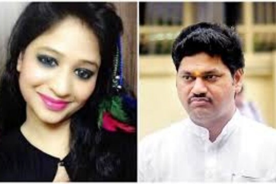 ...म्हणून रेणू शर्माची नार्को टेस्ट करा; बीडमधील आक्रमक सर्वपक्षीय महिलांची मागणी