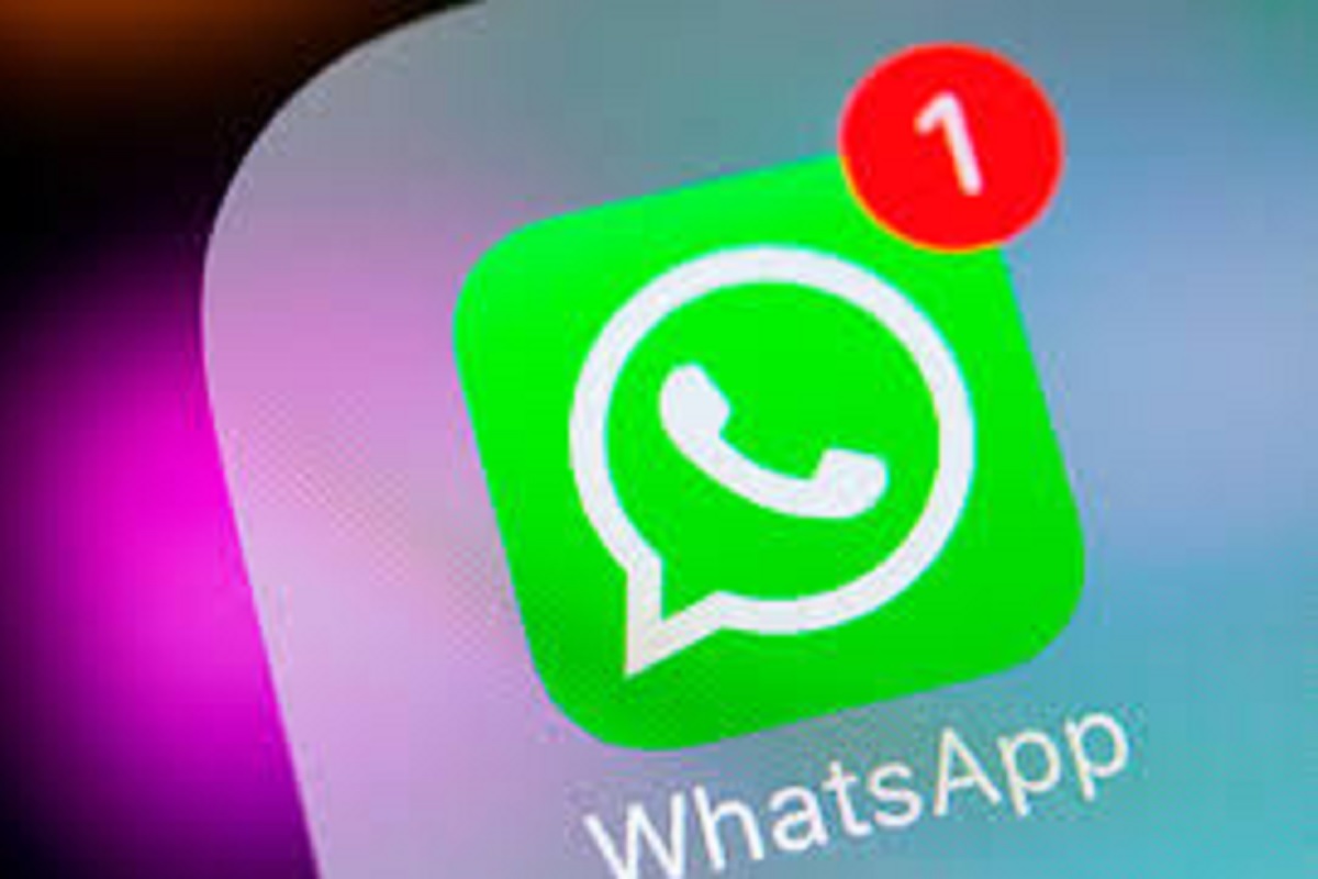 WhatsApp च्या नव्या अटींमुळे युजर्स दुसऱ्या पर्यायाच्या शोधात; या मेसेजिंग App ला पसंती