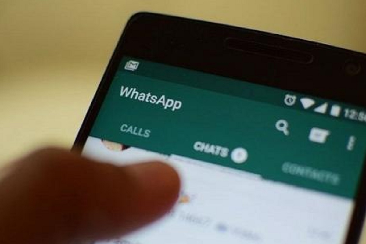 WhatsApp वर व्हायरल होतोय धोकादायक Worm Malware; फोन हॅक होण्याची शक्यता