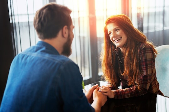 तुम्हाला माहीत आहे का? Romantic relationships मुळं शारीरिक आणि मानसिक आरोग्य चांगलं राहतं