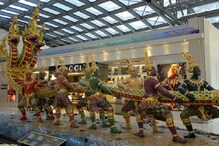 मंदिर नव्हे हे तर विमानतळ; जगातील एकमेव एअरपोर्ट जिथं हिंदू देवतांचा जागर