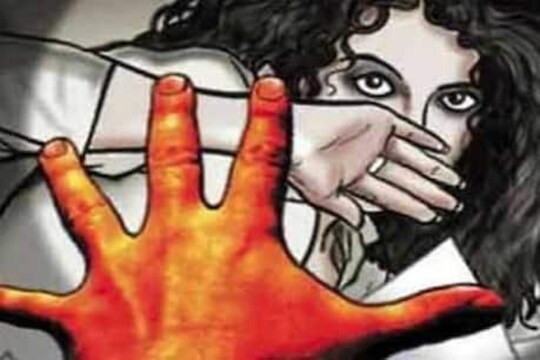 संतापजनक! मुंबईत कोरोना बाधित महिलेसोबत छेडछाड; मेडिकल कोऑर्डिनेटला अटक