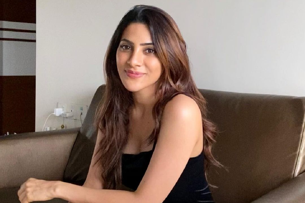 Fit अभिनेत्री झाली Fat; बिग बॉसमुळं वाढलं निक्की तांबोळीचं वजन