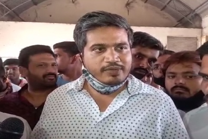 'व्यक्ती कितीही मोठी असू द्या...जबाबदार असेल तर कारवाई झालीच पाहिजे', रोहित पवारांची प्रतिक्रिया