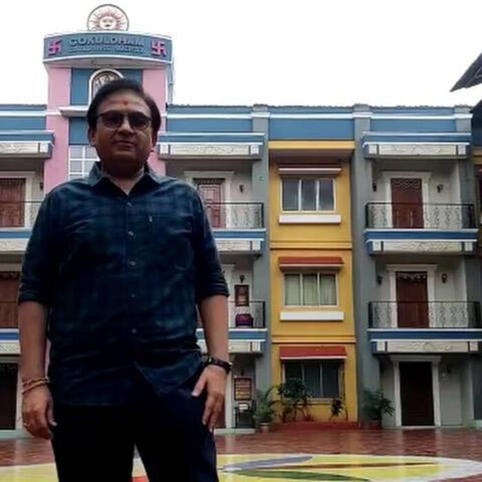 जेठालालनं लॉकडाउनच्या काळात एका व्यापारी मित्राला तब्बल 50 लाख रुपयांची मदत केली होती.