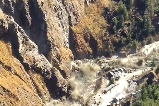 Chamoli : SDRF चे 60 हून अधिक जवान घटनास्थळी रवाना; अफवा न पसरवण्याचं आवाहन