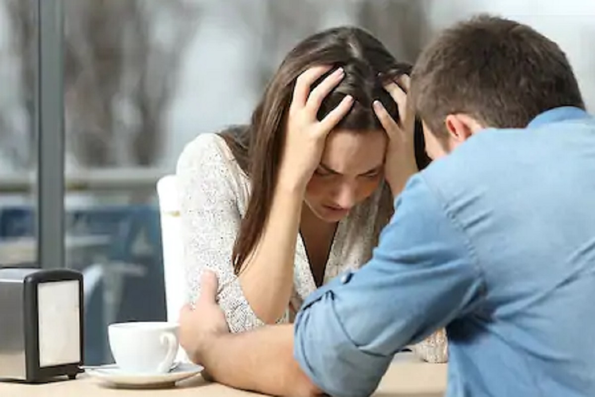 तिच्या पोस्टनंतर महिलांच्याही भरपूर कमेंट यायला लागल्या. बर्याचशा महिलांनी आपलं दुःख या ठिकाणी शेअर केलं आणि नवरा घरकामात मदत करत नसल्याचं सांगितलं.