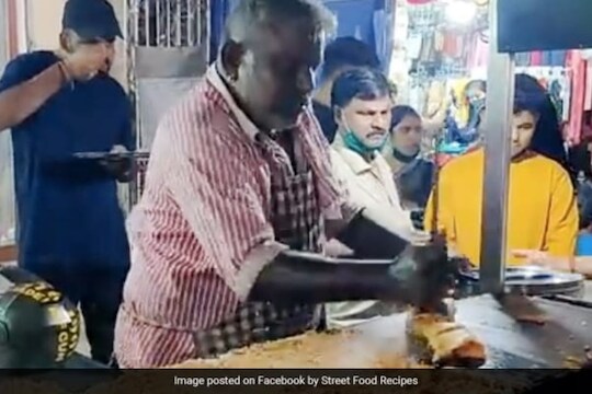 VIDEO : मुंबईतील चाहत्याचा रजनीकांत डोसा सुपरहिट; अशी स्टाईल पाहिली नसेल कधी
