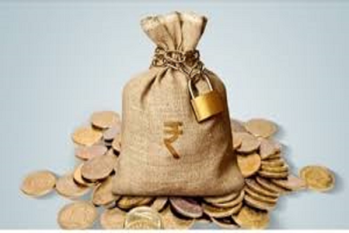 सेव्हिंग अकाउंटमध्ये पैसे ठेवूनही तुम्ही मिळवू शकता मोठा फायदा, कसं शक्य आहे? जाणून घ्या