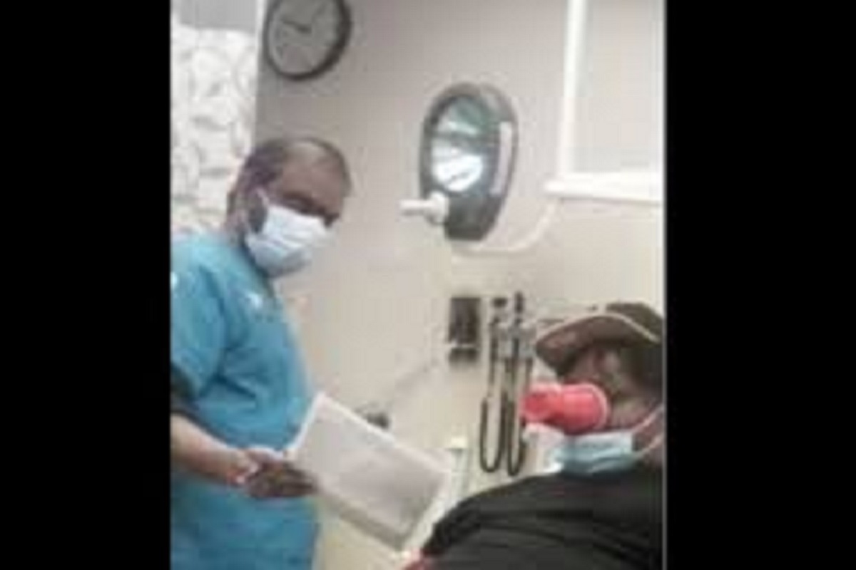 Gorilla Glue मुळे आणखी एकाची झाली भयंकर अवस्था; ग्लूने तोंडाला कप चिकटवला आणि...