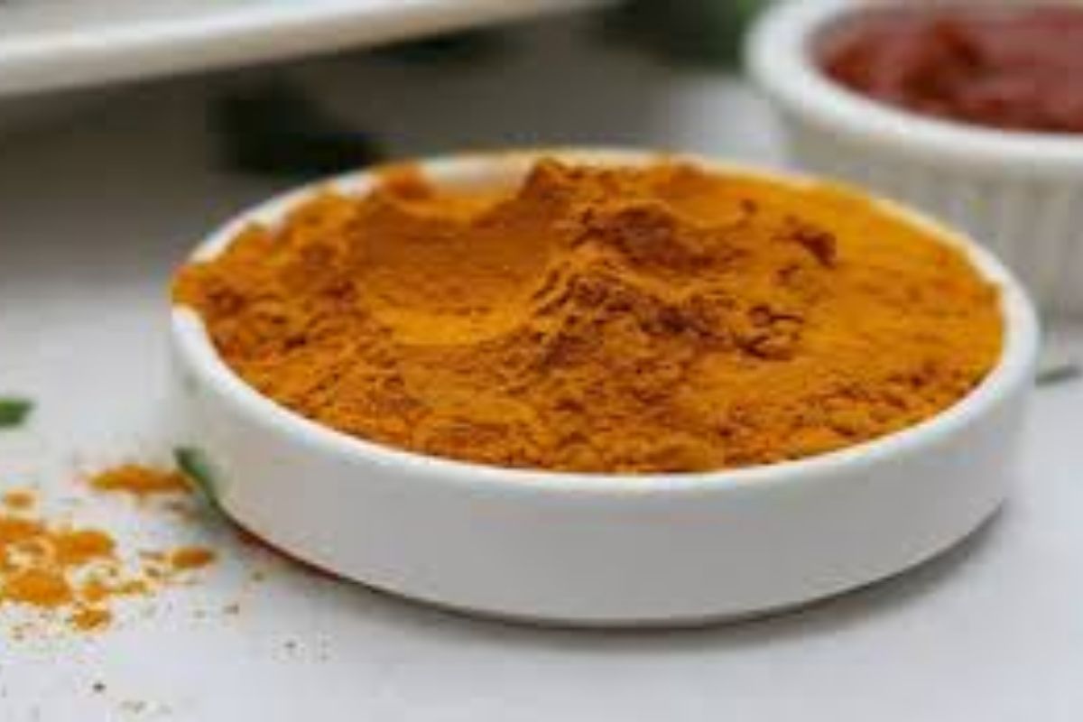 पाणावलेल्या डोळ्यांनी बाप शोधतोय तरण्या लेकीच्या आत्महत्येचं कारण; हळदीपूर्वी घडली दुर्घटना