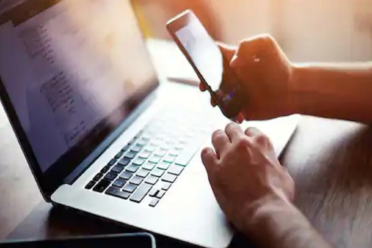 इंटरनेट वापरात महाराष्ट्र कितव्या क्रमांकावर; रिपोर्टमधून महत्त्वाची बाब समोर