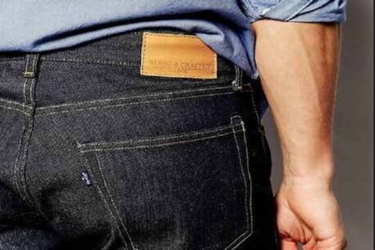 जीन्स घालून शाळेत येणाऱ्या 5 शिक्षकांना कारणे दाखवा नोटीस; 2 दिवसांत उत्तर न दिल्यास होणार कारवाई