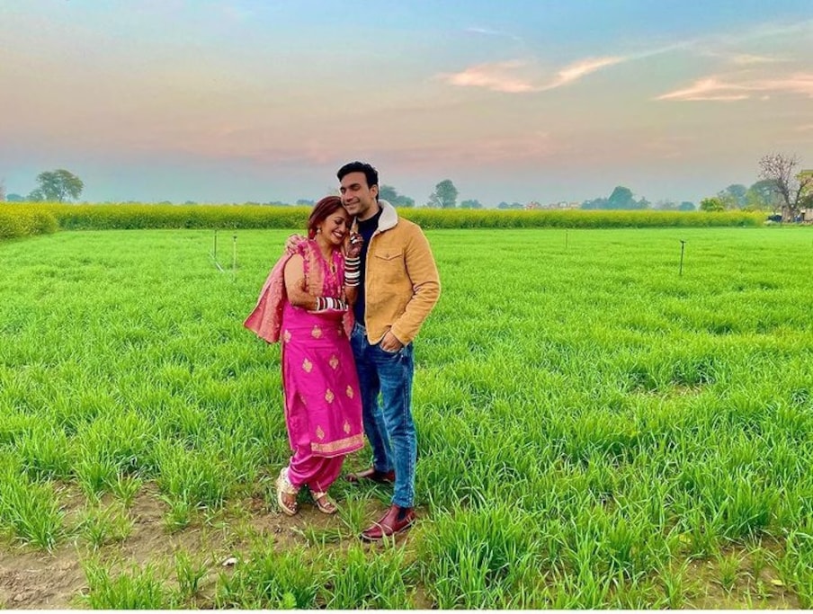 लग्नानंतर मानसी सासरी हरयाणात गेली आहे. लग्नानंतरही आपली पर्सनल लाइफ ती आपल्या चाहत्यांसोबत शेअर करते आहे.  (फोटो सौजन्य - इन्स्टाग्राम)