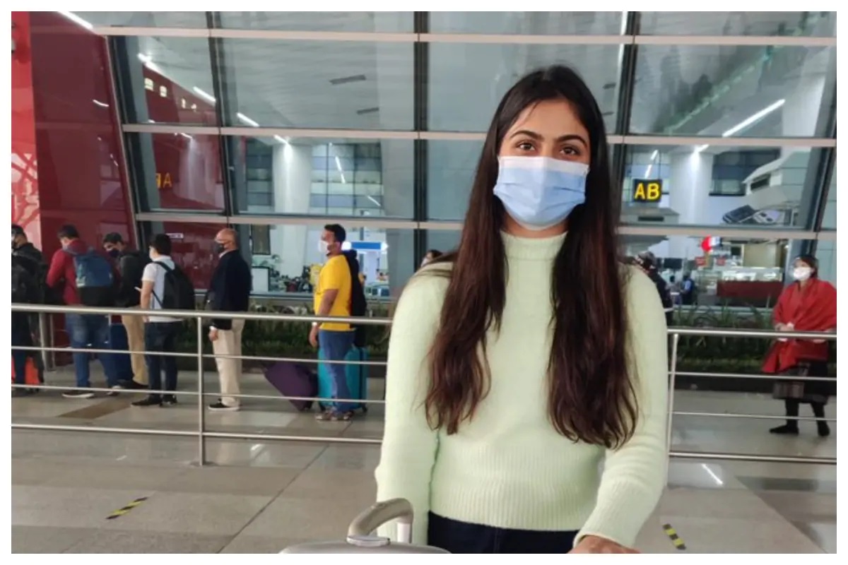 गोल्ड मेडल जिंकणाऱ्या खेळाडूचा विमानतळावर अपमान, क्रीडा मंत्र्यांना करावा लागला हस्तक्षेप!