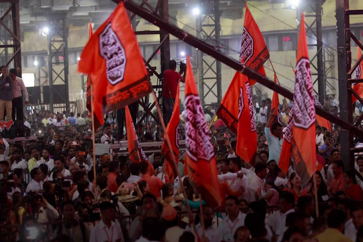 डोंबिवलीत पडझड झाल्यानंतर मनसेचं जोरदार शक्तिप्रदर्शन, मनसेसैनिक आले एकत्र