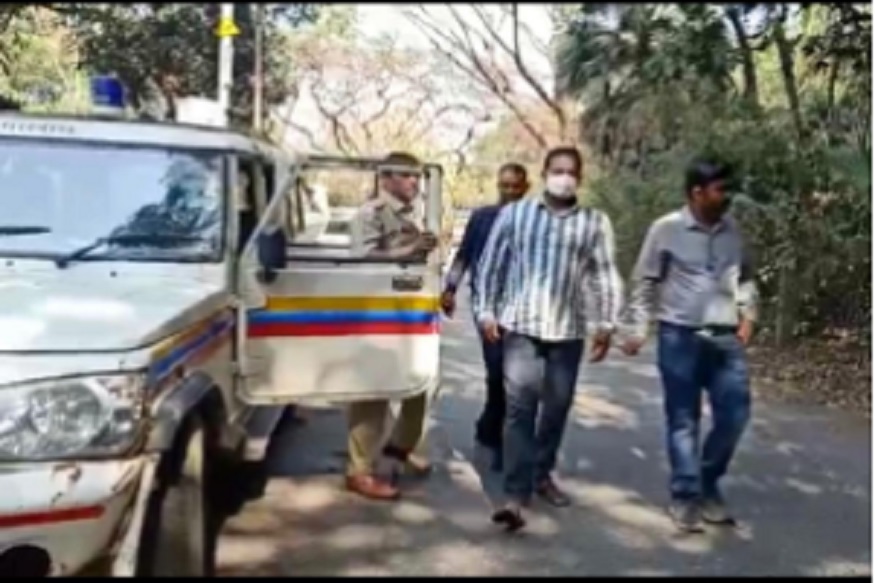 मुंबईचा डॉन होण्यासाठी केला खतरनाक व्हिडिओ, मात्र पोलिसांनी वेळीच दिला दणका!