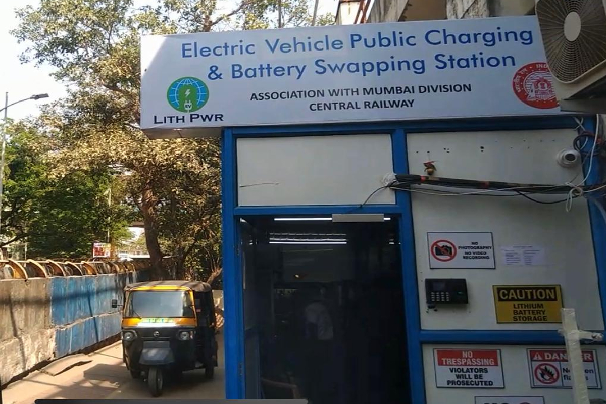 ठाणेकरांसाठी आनंदाची बातमी, आता करा इलेक्ट्रिक रिक्षाने प्रवास