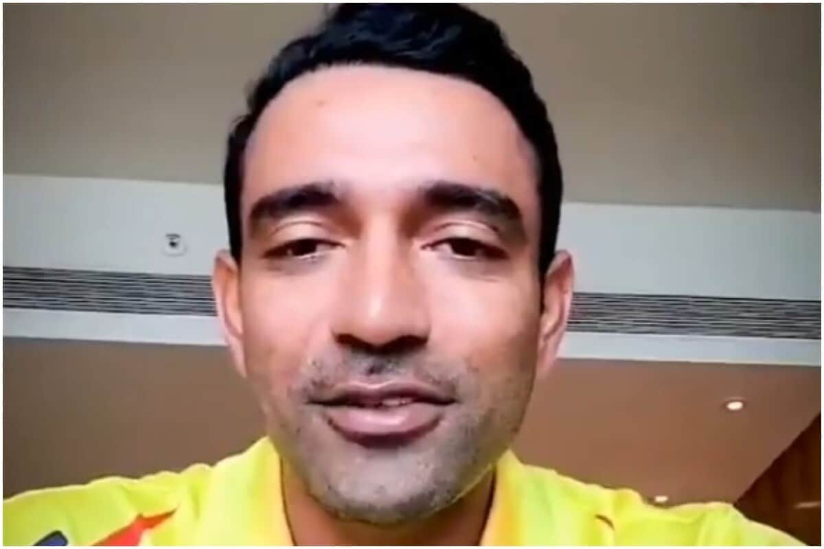 आयपीएलसाठी चेन्नईची टीम : महेंद्र सिंग धोनी, सुरेश रैना, अंबाती रायूडू, केएम आसिफ, दीपक चाहर, ड्वेन ब्रावो, फाफ डुप्लेसी, इमरान ताहिर, एन जगदीशन, कर्ण शर्मा, लुंगी एनगिडी, मिशेल सॅन्टनर, रविंद्र जडेजा, ऋतुराज गायकवाड, शार्दुल ठाकुर, सॅम करेन, कृष्णप्पा गौतम, जॉश हेजलवुड, आर साई किशोर, रॉबिन उथप्पा, मोईन अली, चेतेश्वर पुजारा, एम हरिशंकर रेड्डी, के भागनाथ वर्मा, सी हरी निशांत (CSK/Twitter) आयपीएलसाठी चेन्नईची टीम : महेंद्र सिंग धोनी, सुरेश रैना, अंबाती रायूडू, केएम आसिफ, दीपक चाहर, ड्वेन ब्रावो, फाफ डुप्लेसी, इमरान ताहिर, एन जगदीशन, कर्ण शर्मा, लुंगी एनगिडी, मिशेल सॅन्टनर, रविंद्र जडेजा, ऋतुराज गायकवाड, शार्दुल ठाकुर, सॅम करेन, कृष्णप्पा गौतम, जॉश हेजलवुड, आर साई किशोर, रॉबिन उथप्पा, मोईन अली, चेतेश्वर पुजारा, एम हरिशंकर रेड्डी, के भागनाथ वर्मा, सी हरी निशांत (CSK/Twitter)