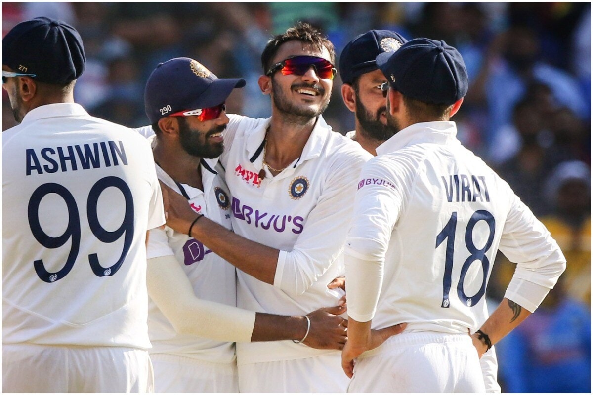 ऑस्ट्रेलिया आणि इंग्लंड यांना पराभूत केल्यानंतर भारतीय टीम (Team India) वर्ल्ड टेस्ट चॅम्पियनशीपच्या फायनलमध्ये (World Test Championship) पोहोचली. आता 18 जून ते 22 जून या कालावधीमध्ये भारत आणि न्यूझीलंड (India vs New Zealand) यांच्यात फायनल खेळवली जाईल. भारताला या स्पर्धेच्या अंतिम सामन्यात पोहोचवण्यात ज्यांनी मोलाची कामगिरी केली, त्यांना मात्र हा ऐतिहासिक सामना खेळायला मिळणार नाही, असंच चित्र आहे. ऑस्ट्रेलिया आणि इंग्लंड यांना पराभूत केल्यानंतर भारतीय टीम (Team India) वर्ल्ड टेस्ट चॅम्पियनशीपच्या फायनलमध्ये (World Test Championship) पोहोचली. आता 18 जून ते 22 जून या कालावधीमध्ये भारत आणि न्यूझीलंड (India vs New Zealand) यांच्यात फायनल खेळवली जाईल. भारताला या स्पर्धेच्या अंतिम सामन्यात पोहोचवण्यात ज्यांनी मोलाची कामगिरी केली, त्यांना मात्र हा ऐतिहासिक सामना खेळायला मिळणार नाही, असंच चित्र आहे.