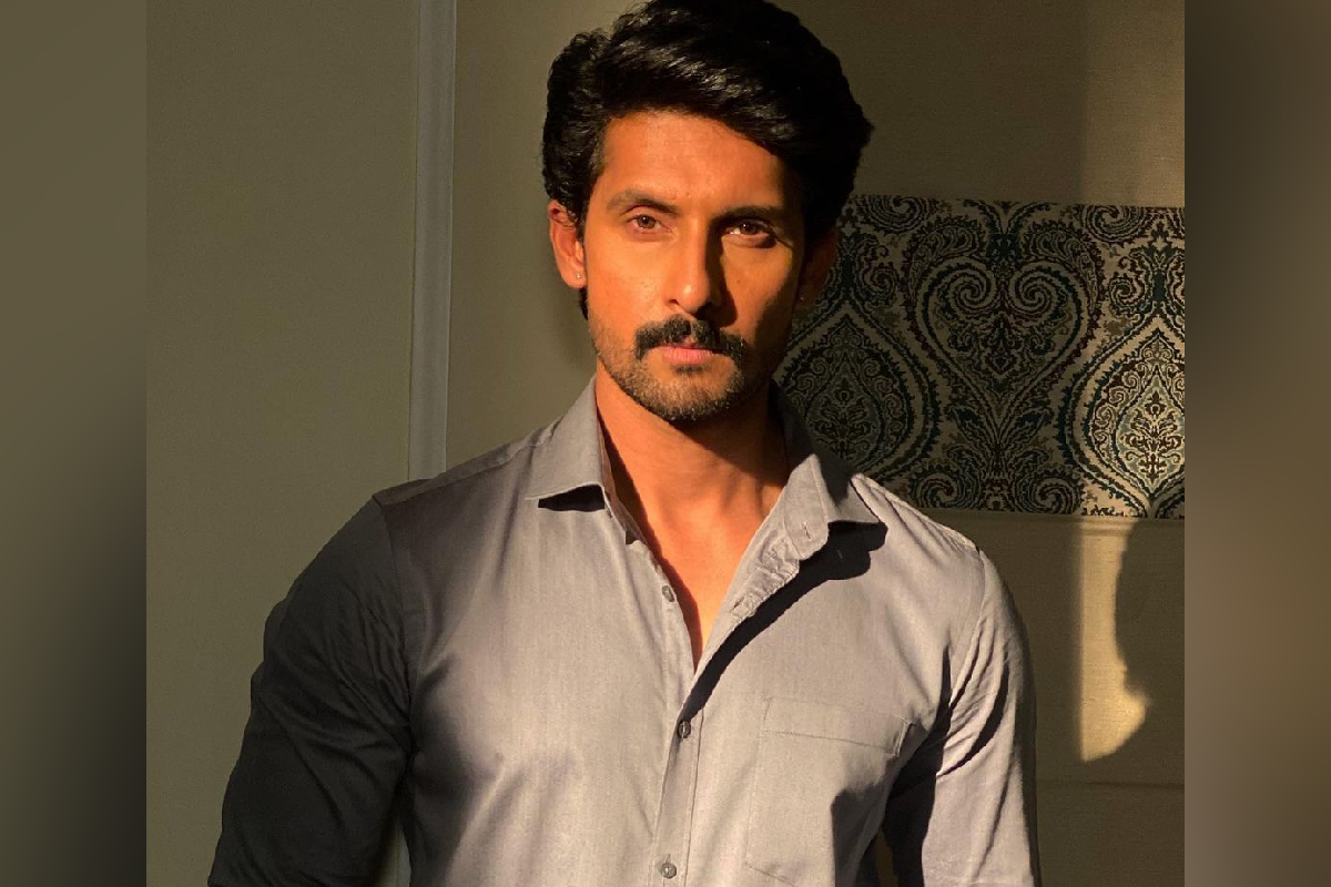 आमिर पाठोपाठ ‘या’ अभिनेत्यानं सोशल मीडियाला केलं गुडबाय