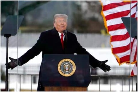अमेरिकेचे माजी अध्यक्ष डोनाल्ड ट्रम्प (Donald Trump) लवकरच सोशल मीडियावर (Social Media) परत येण्याची शक्यता आहे. 
