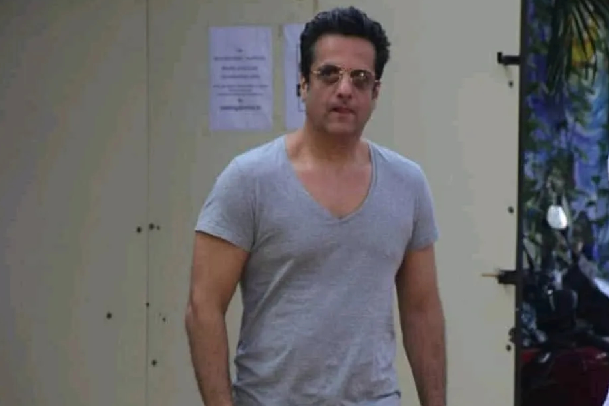 ‘त्या’ एका चुकीमुळं फरदीन खानचं करिअर संपलं; रातोरात झाला बेरोजगार