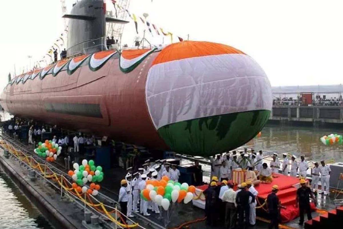 क्षणार्धात 300 किमी परीघातील शत्रूचा करेल खात्मा, वाचा काय आहेत सायलेंट किलर 'INS करंज'ची खास वैशिष्ट्ये